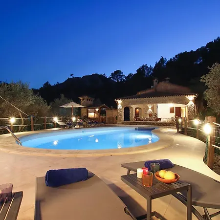 Alordes- Ein Rustikales Haus Mit Fantastischer Aussicht By Interhome Holiday home Pollenca