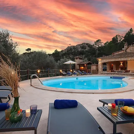 Alordes- Ein Rustikales Haus Mit Fantastischer Aussicht By Interhome Pollença