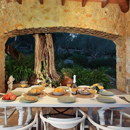 Holiday home Alordes- Ein Rustikales Haus Mit Fantastischer Aussicht By Interhome Pollenca