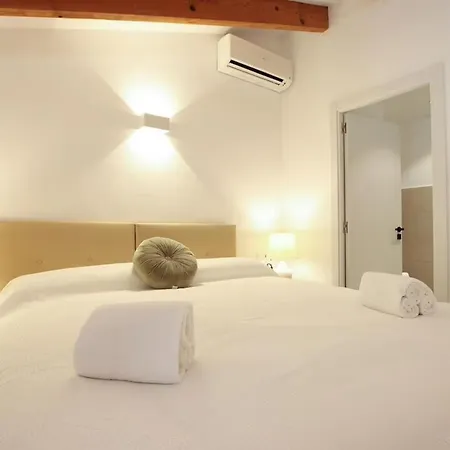 Alordes- Ein Rustikales Haus Mit Fantastischer Aussicht By Interhome *