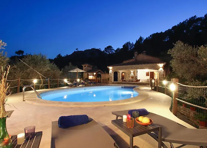 Alordes- Ein Rustikales Haus Mit Fantastischer Aussicht By Interhome Hébergement de vacances Pollença