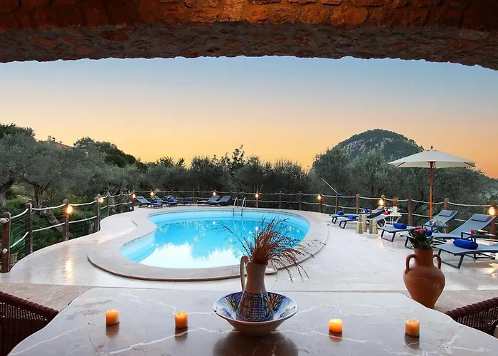 Alordes- Ein Rustikales Haus Mit Fantastischer Aussicht By Interhome Hébergement de vacances