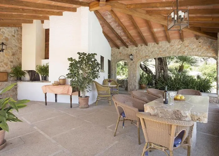 Alordes- Ein Rustikales Haus Mit Fantastischer Aussicht By Interhome Hébergement de vacances