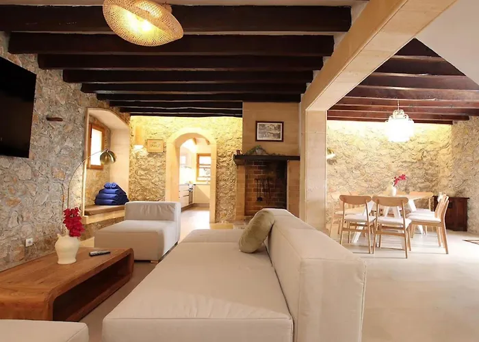 Alordes- Ein Rustikales Haus Mit Fantastischer Aussicht By Interhome *