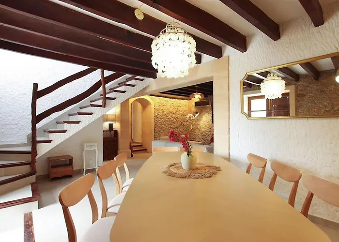 Alordes- Ein Rustikales Haus Mit Fantastischer Aussicht By Interhome *